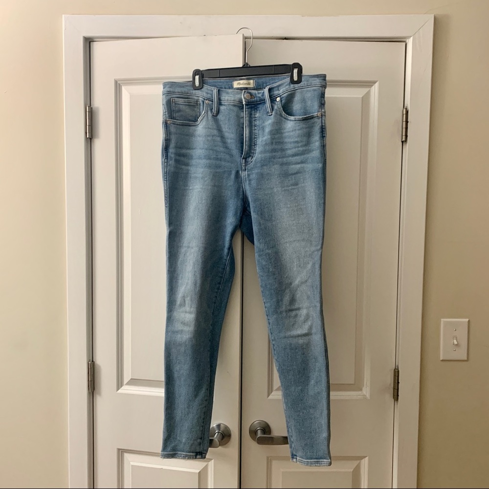 Madewell 10” High Rise Jeans — WORN ONCE